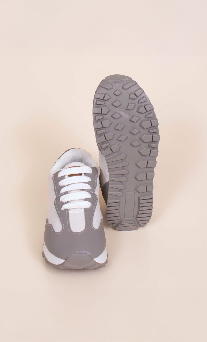 ZAPA-CASUAL-STREET-