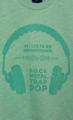 REMERA-JR-AURICULARES