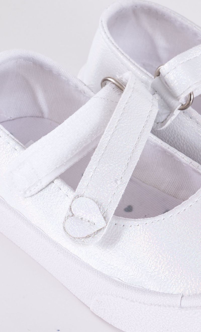 GUILLERMINA-KID-TRENDY---Del-22-al-26