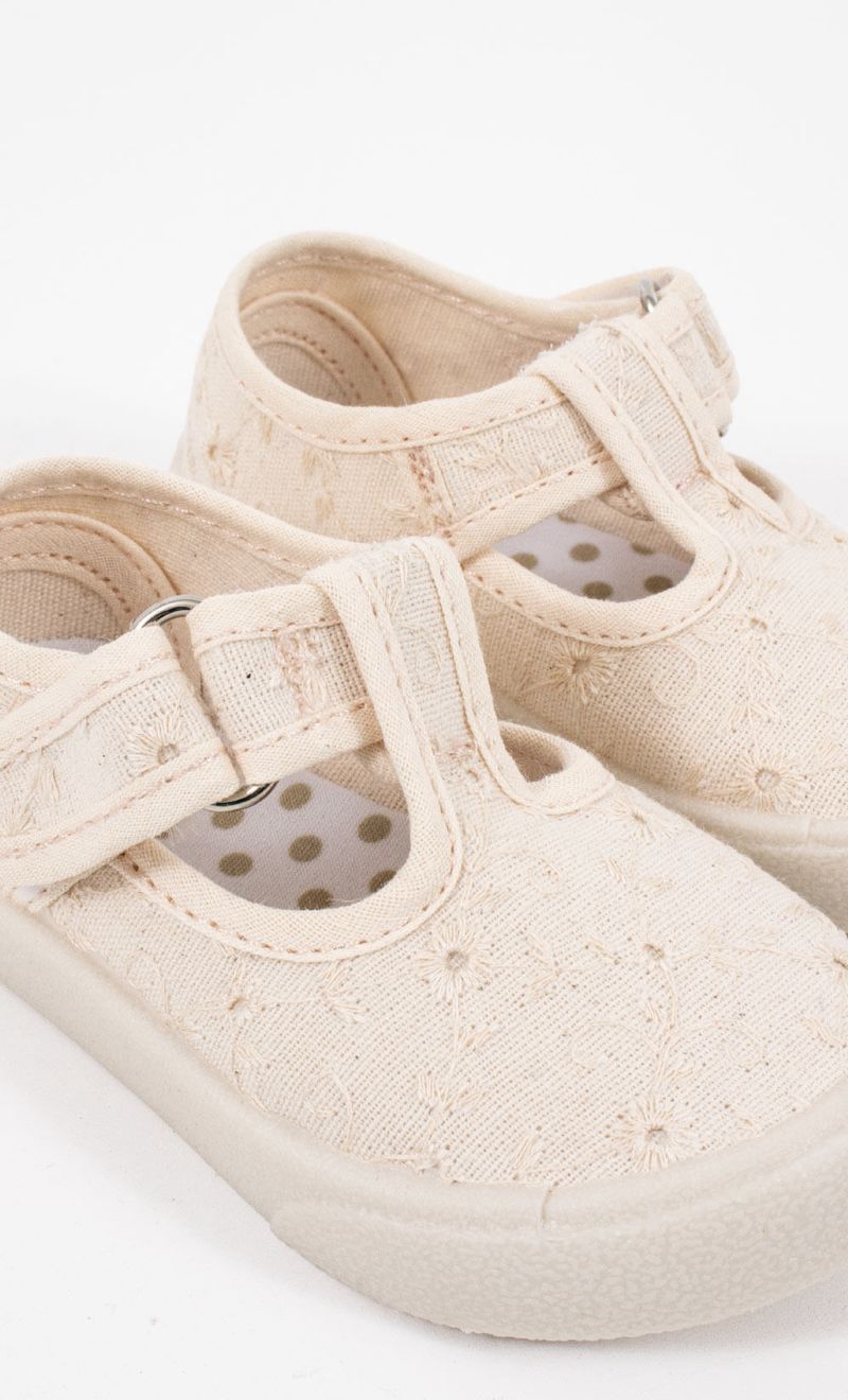 GUILLERMINA-MINI-BRODERIE-DEL-18-AL-21